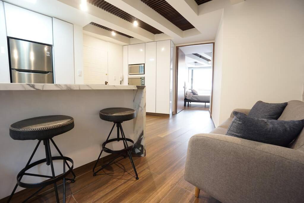 Luxury One Bedroom With Desk And Monitor * Bogotá