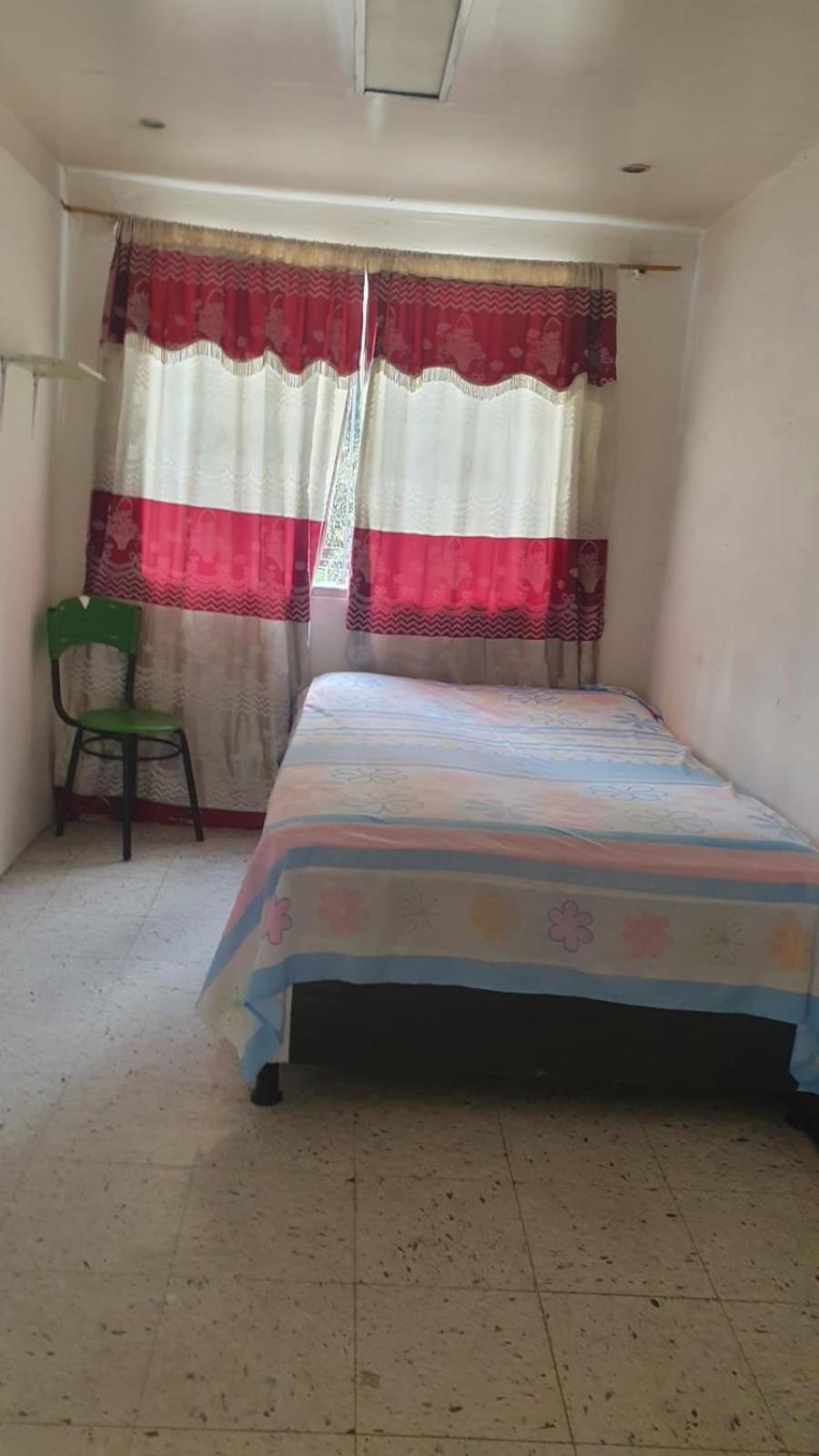Habitación en casa particular Barrio La Esmeraldacan *