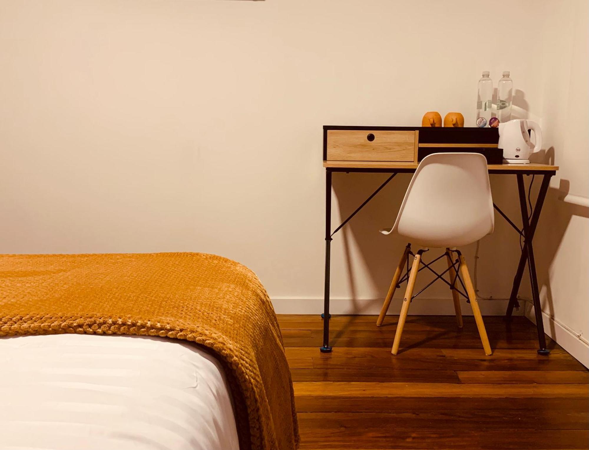 Hostal Casa Creazzo 62 - Movistar Arena