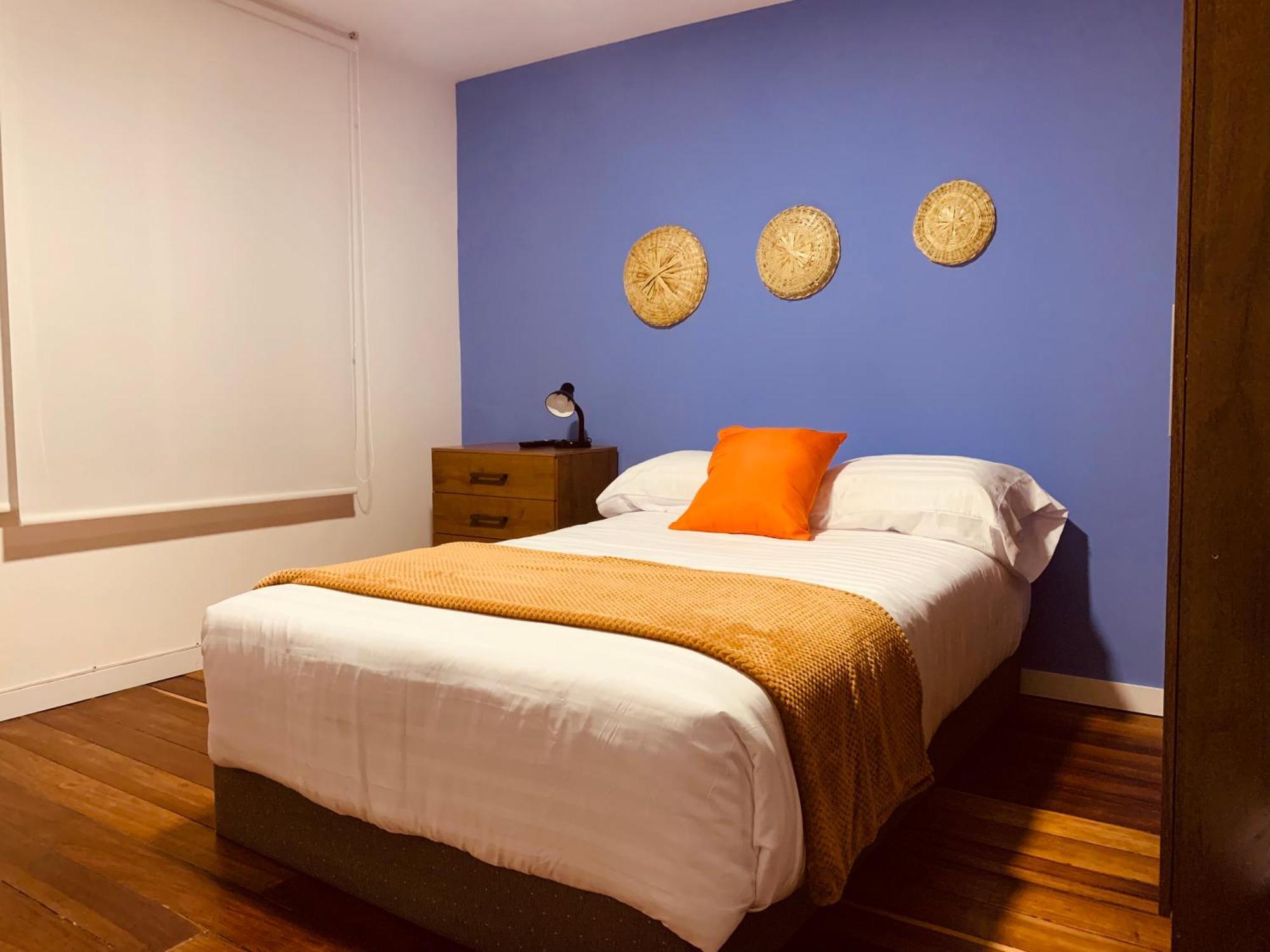 Hostal Casa Creazzo 62 - Movistar Arena *
