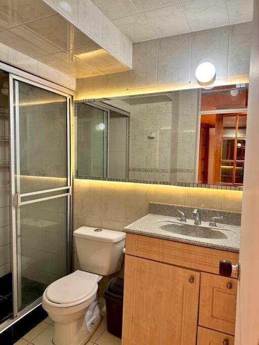 Apartamento Acogedor Apartamento, Cerca Del Aeropuerto!