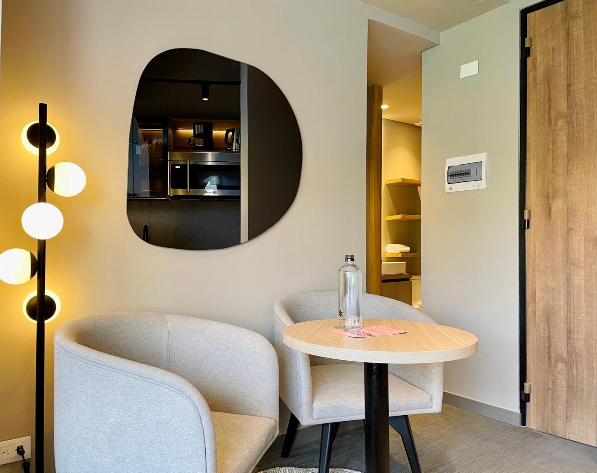 Wynwood House 100 *