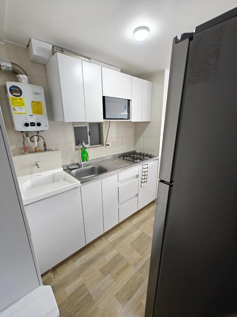 Apartamento Estrenar En Toberin Norte De Piso 17 *