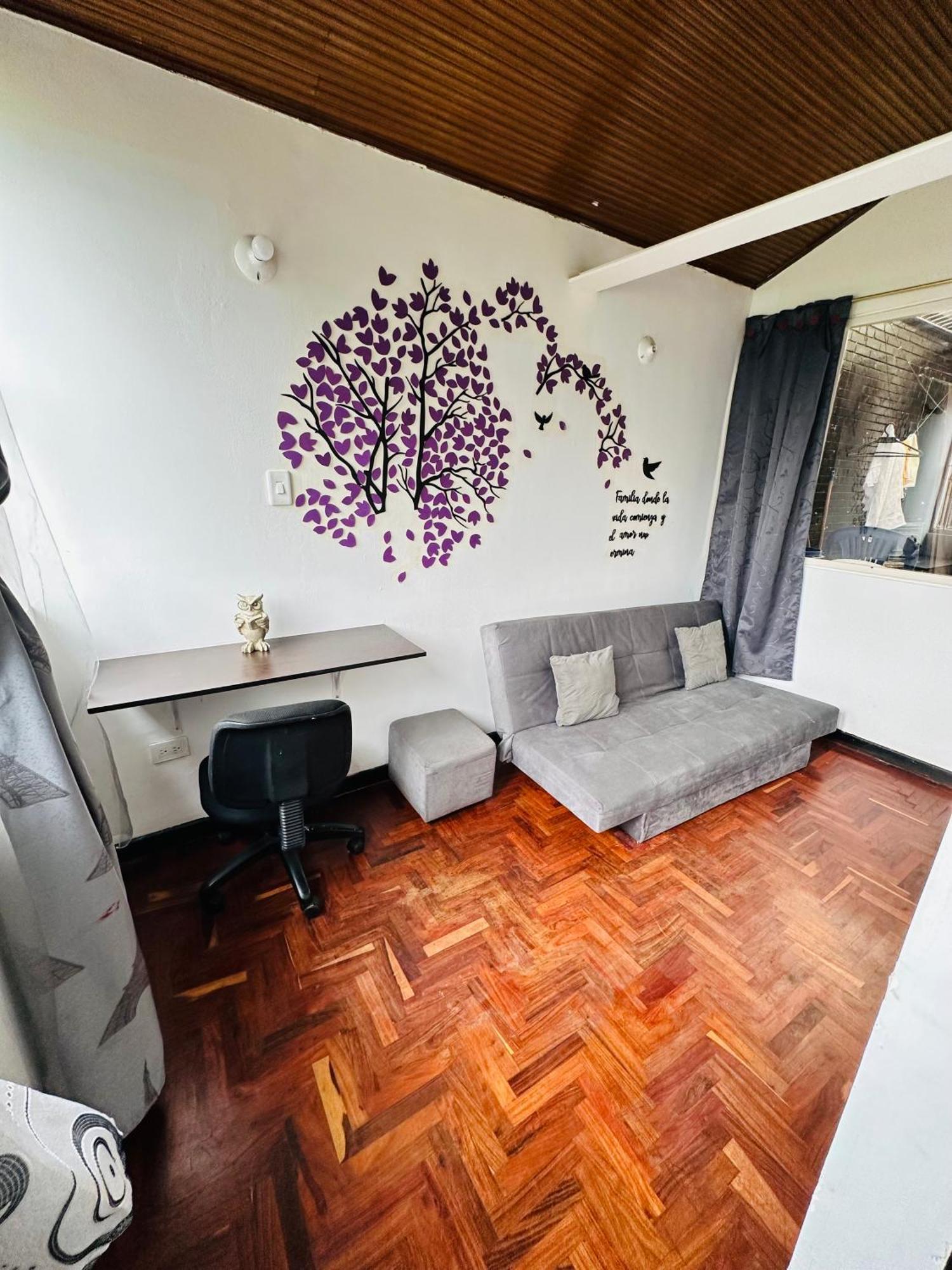Hermosa Casa Familiar Y Central Сasa de vacaciones *