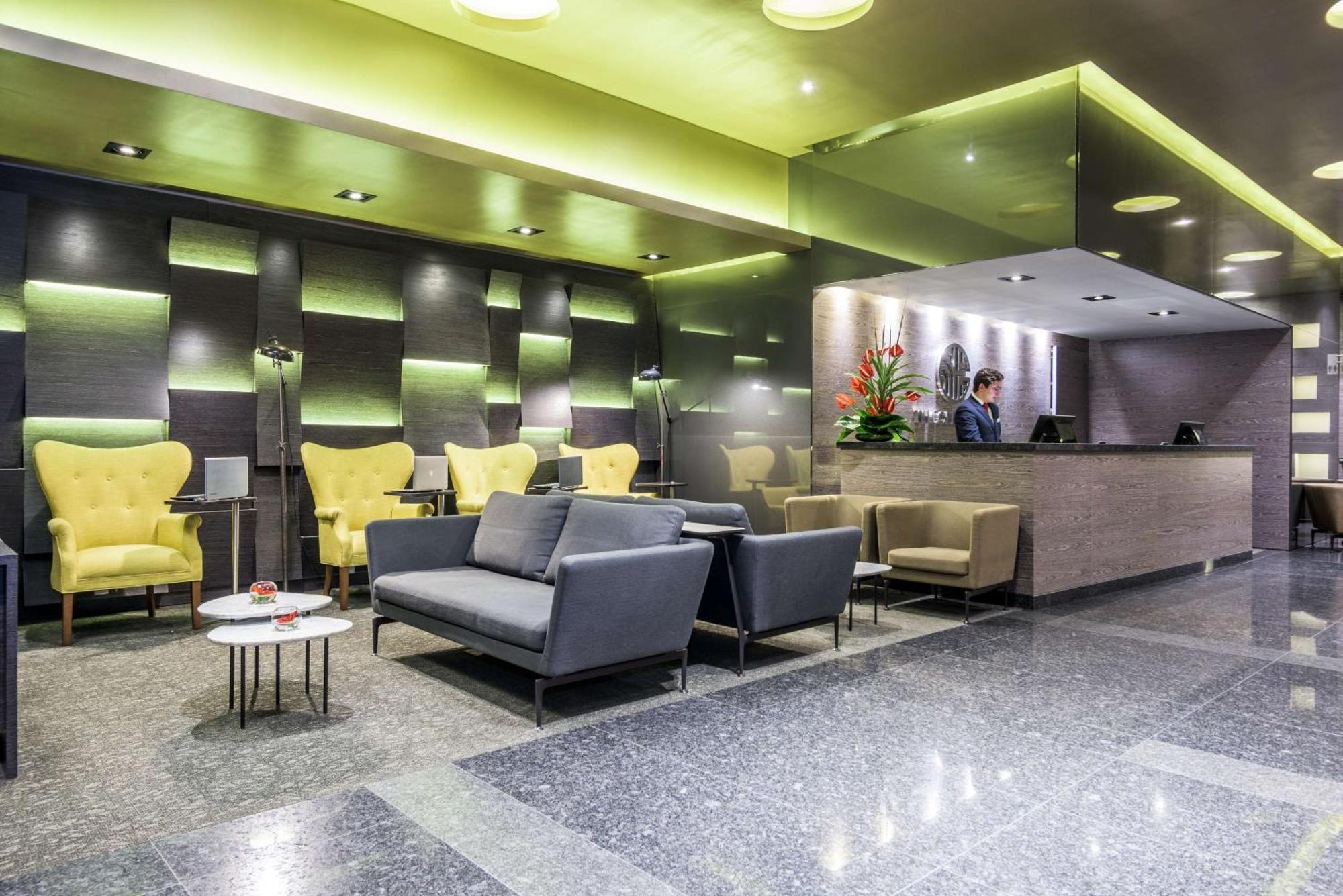 Nh Collection Terra 100 Royal Hotel Bogotá