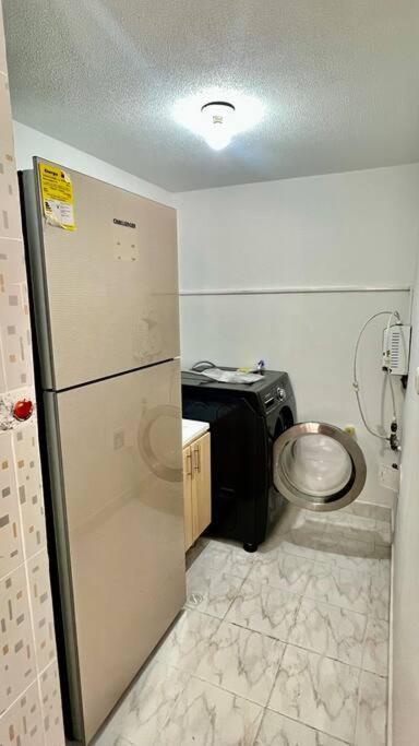 Apartamento Apto 2 B 2 H Excelente Ubicacion