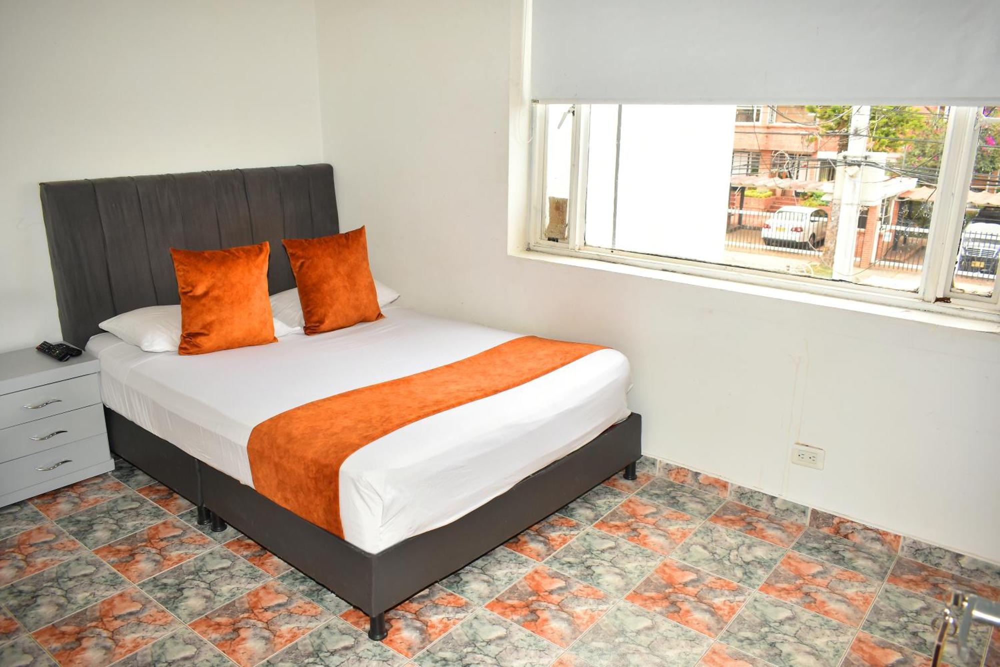 Hotel Flamante Bulevar 4*