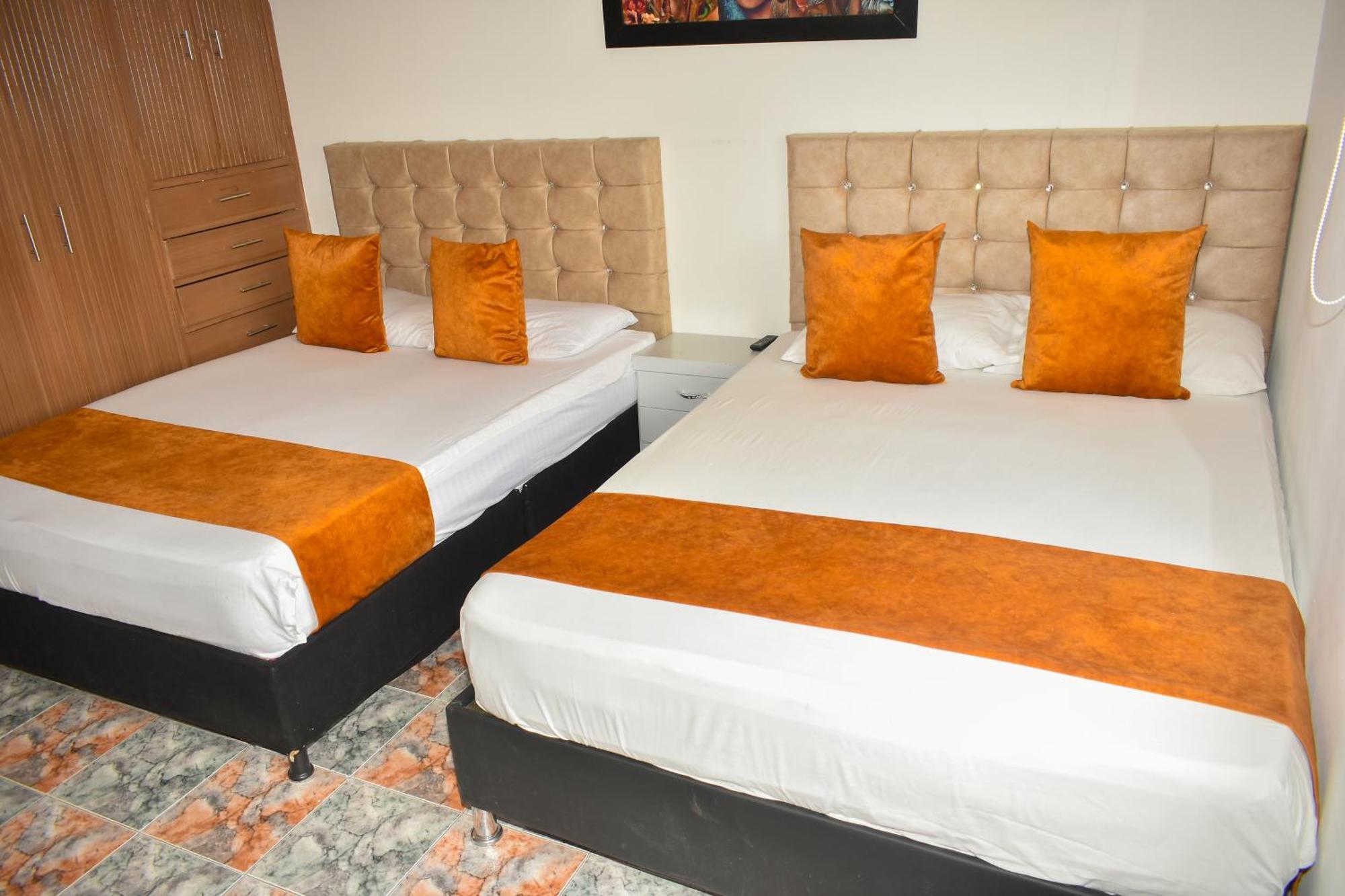 Hotel Flamante Bulevar 4*