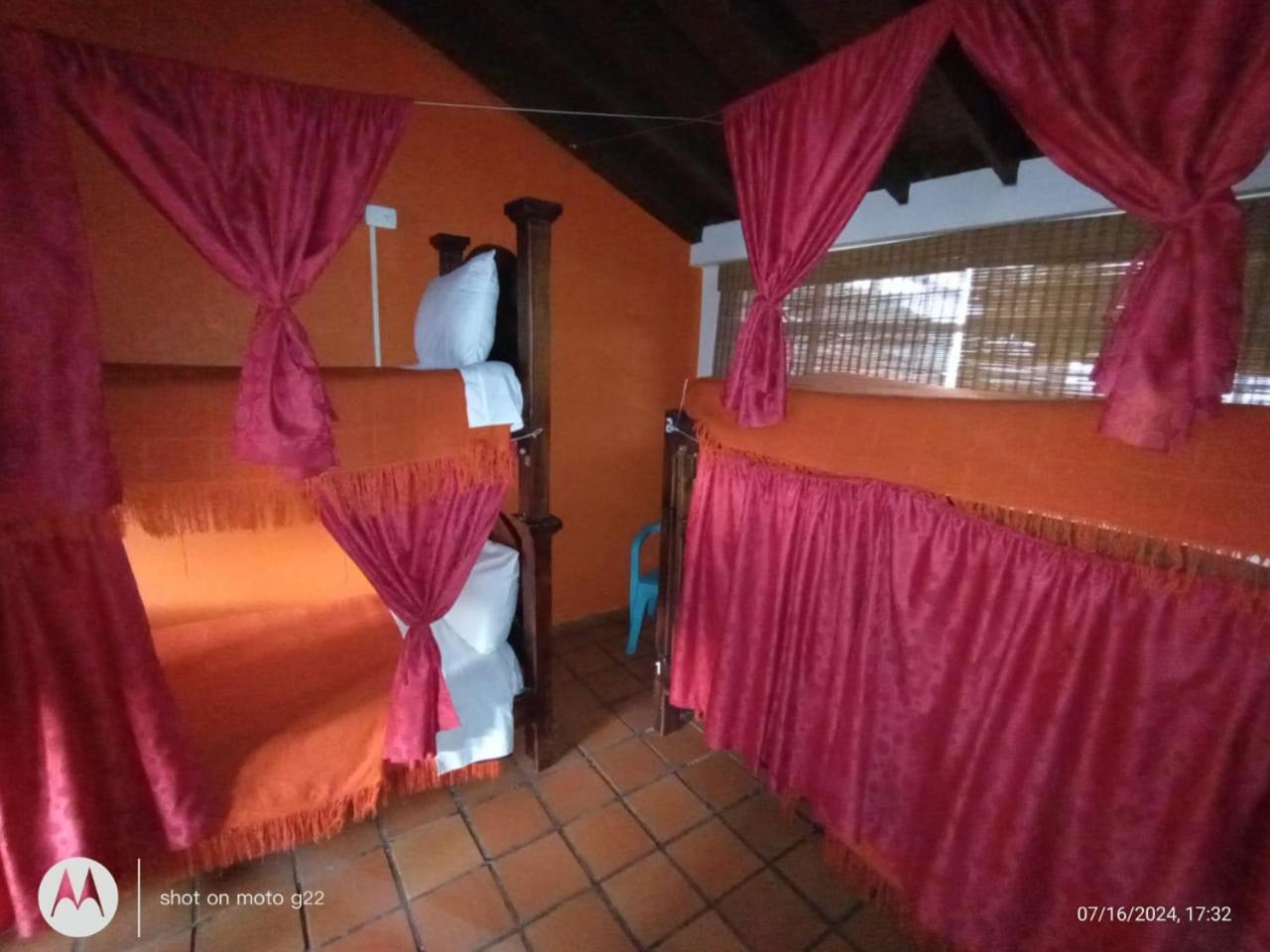 Hostal 82hostel