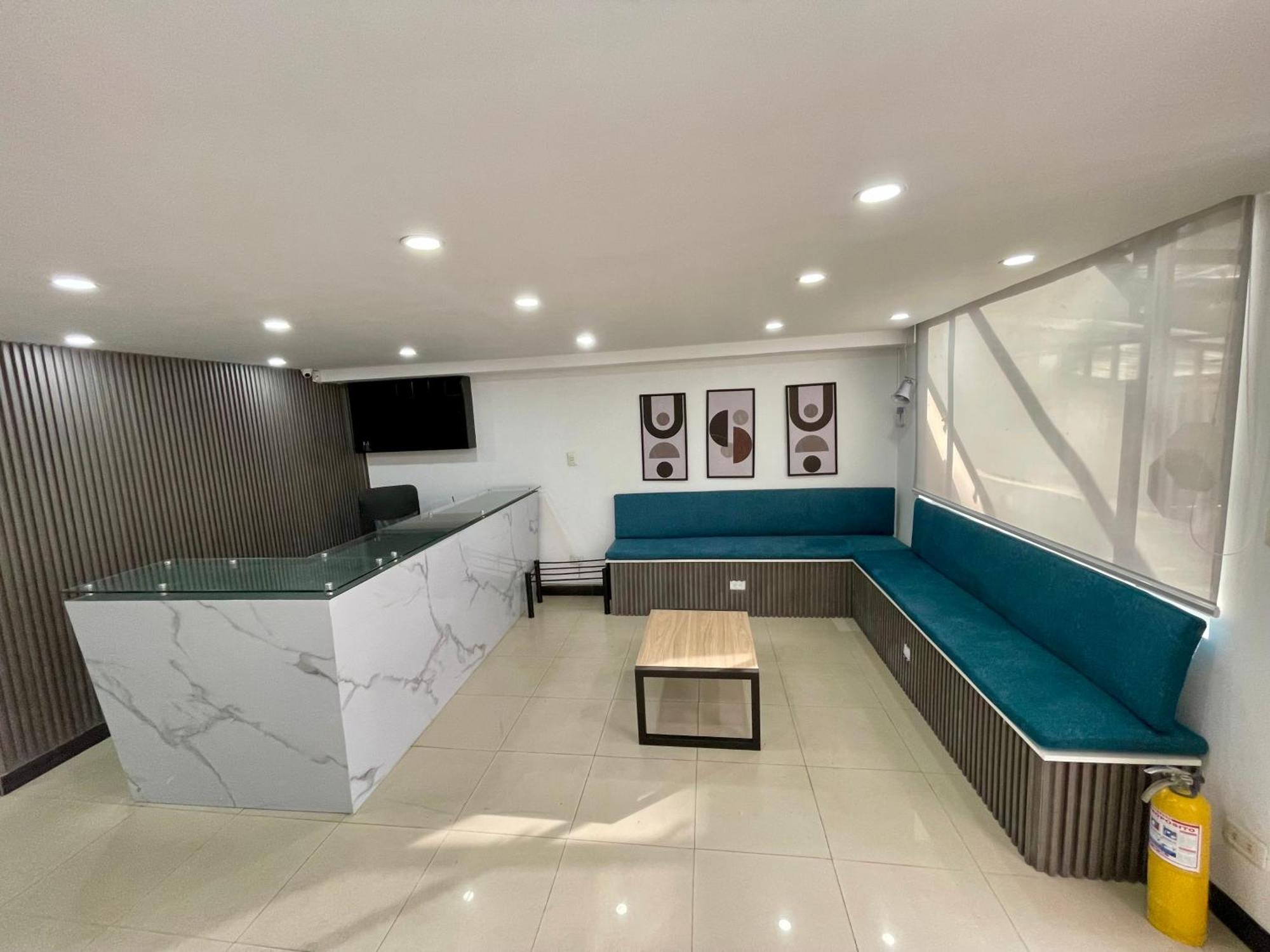 Embajada 44 Hotel