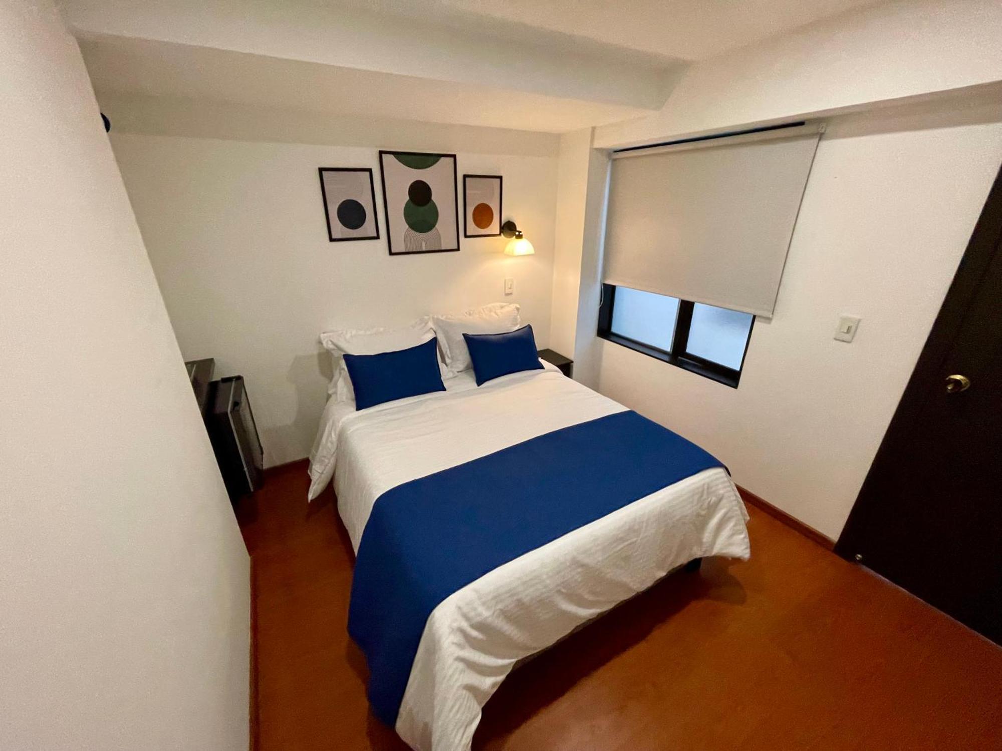 Embajada 44 Hotel