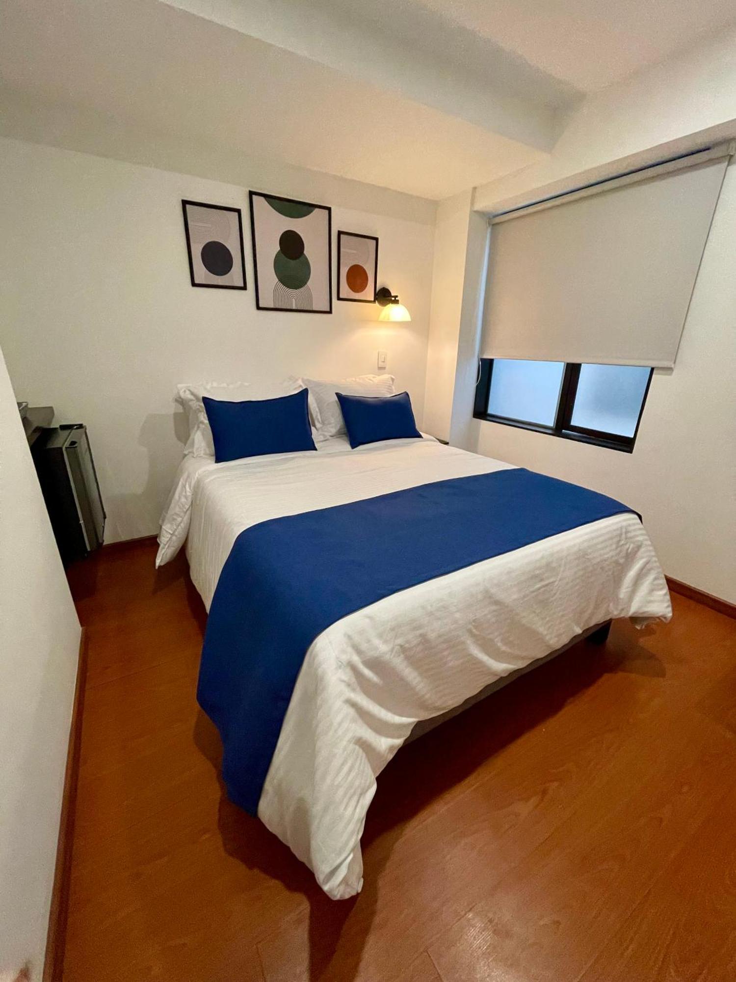 Embajada 44 Hotel 2*