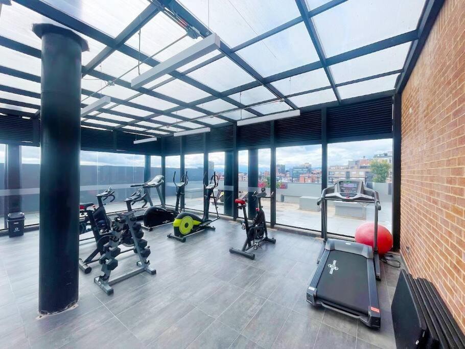 Moderno Estudio Con Gimnasio, Terraza Y Coworking En Apartamento Bogotá