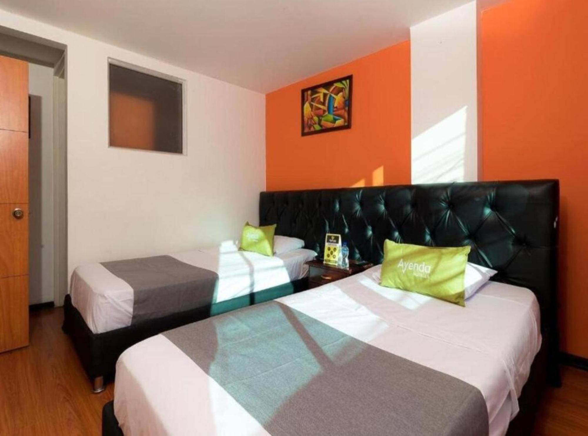 Elite Hotel 2*