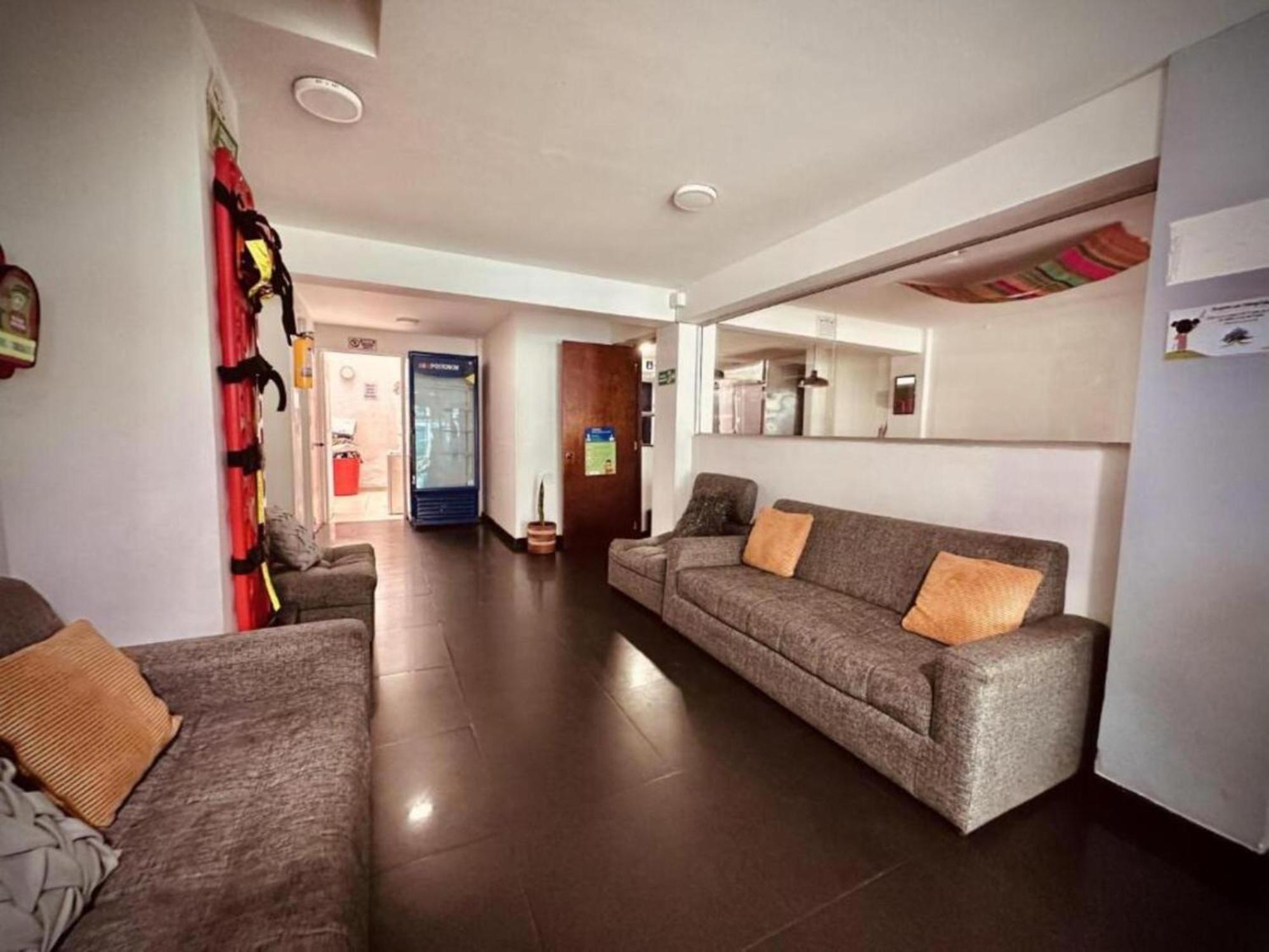 Elite Hotel 2*