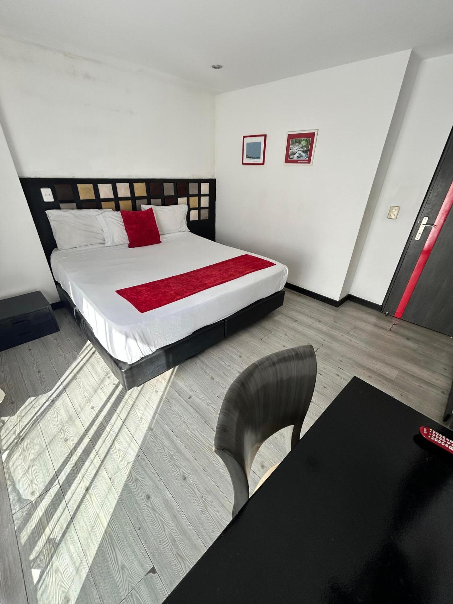 Aw Ariston Hotel 3*