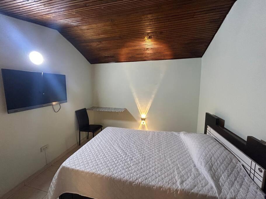 Vista Cielo Hab 1 Apartamento