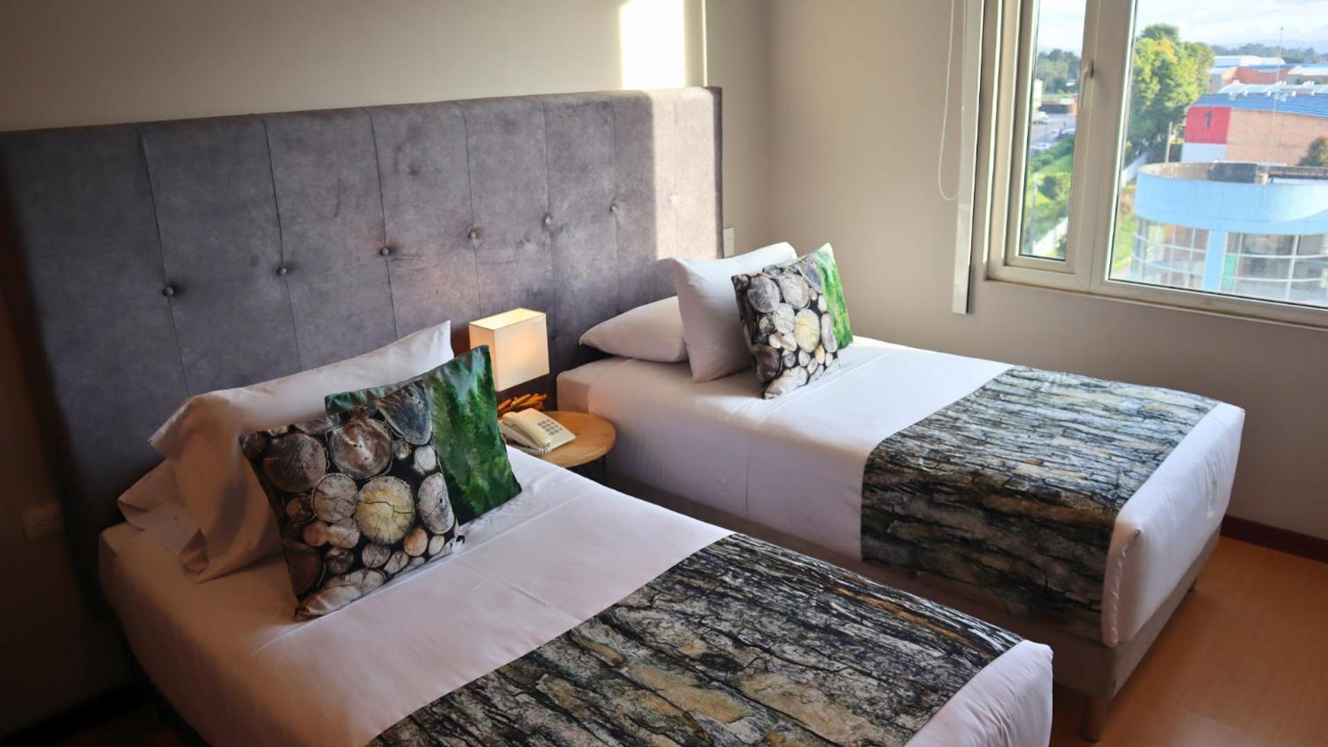 Hotel Factory 4*