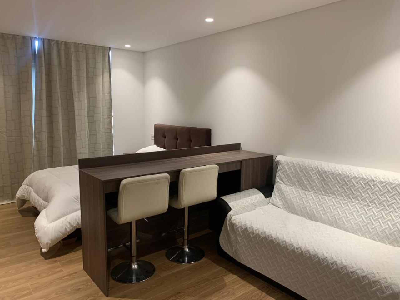 Avanzza Parque Central 200 Apartamento *