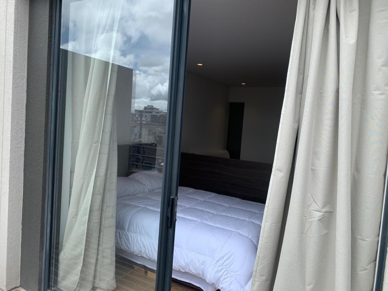 Avanzza Parque Central 200 Apartamento *