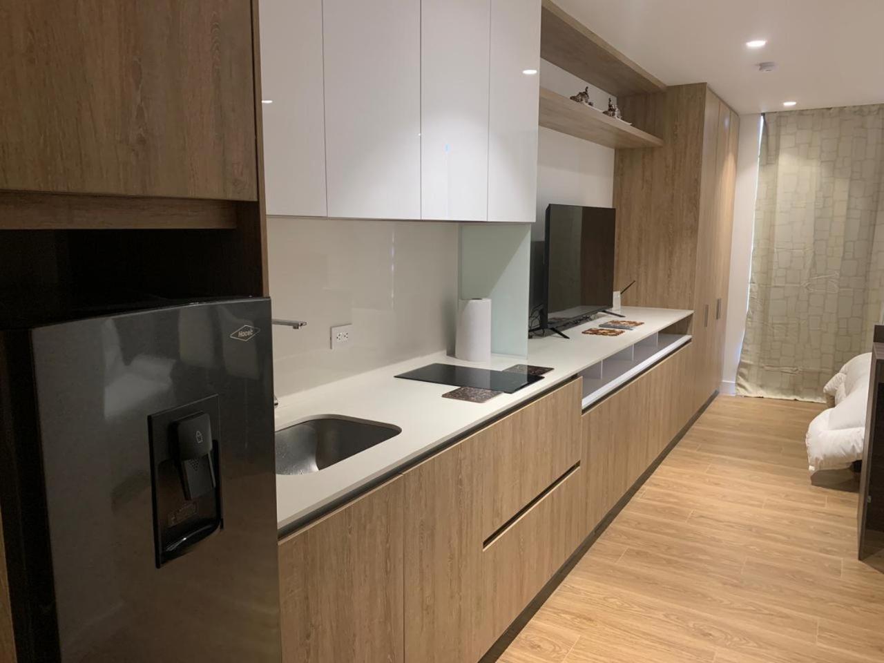 Avanzza Parque Central 200 Apartamento