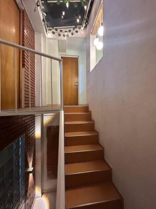 Familiar Cerca Al Aeropuerto Apartamento Bogotá
