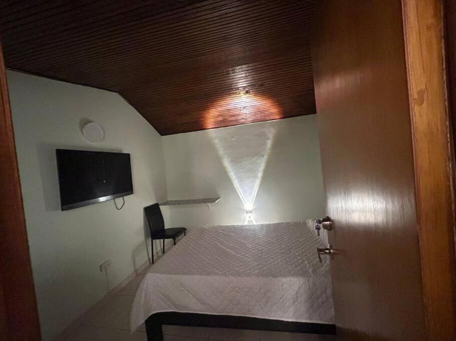Apartamento Familiar Cerca Al Aeropuerto *