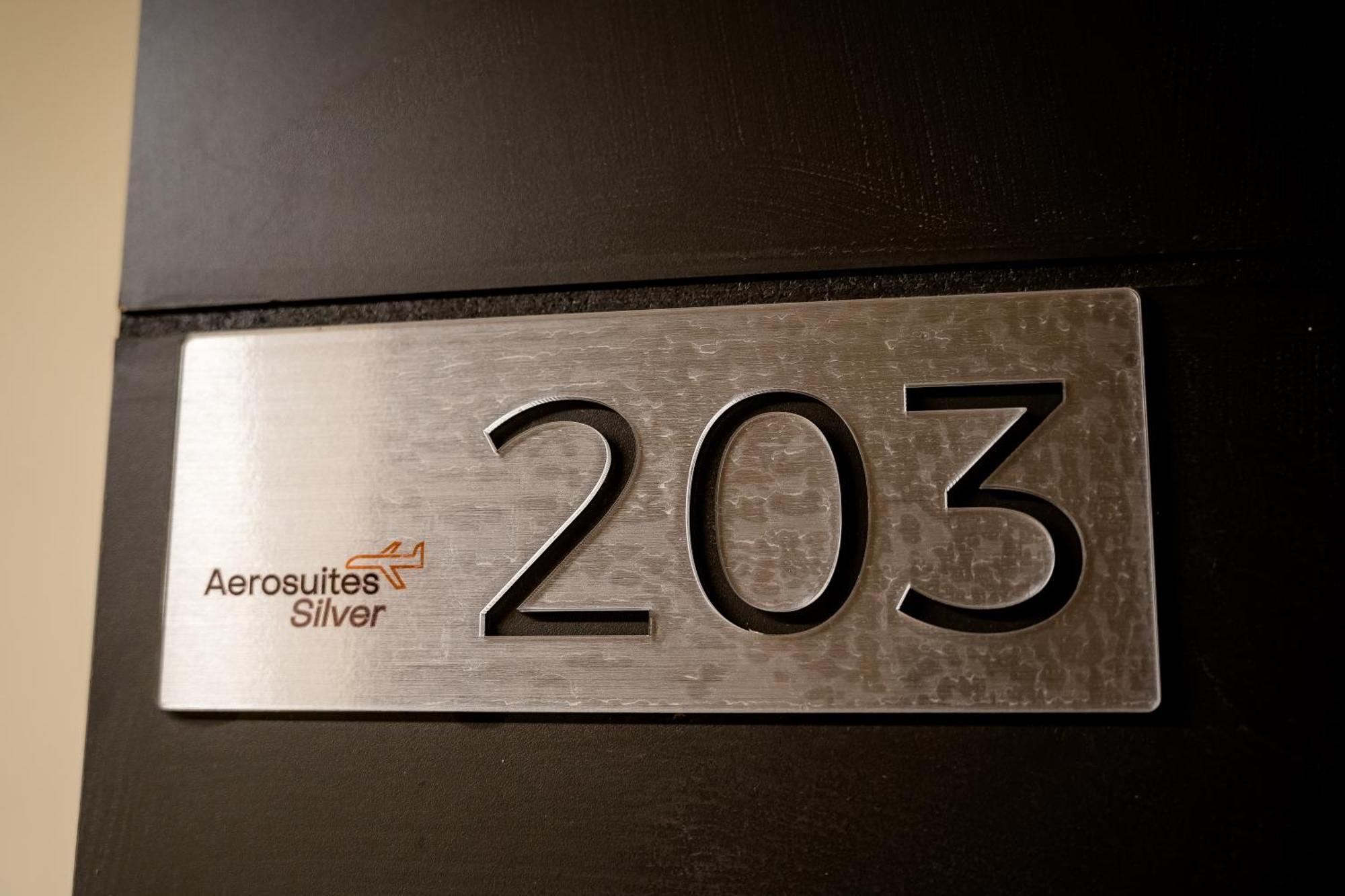 Aerosuites Hotel 3*