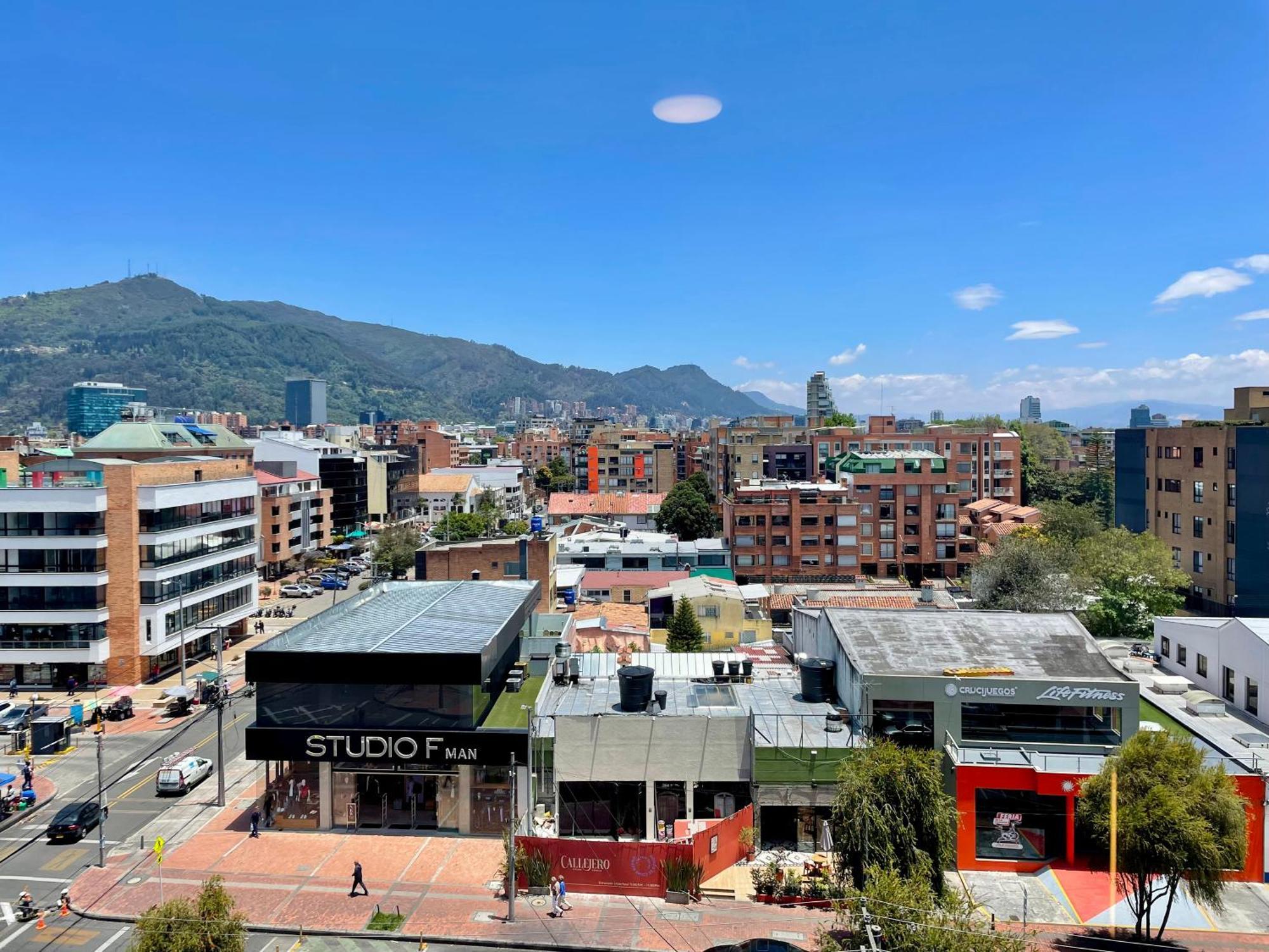 Apartahotel 122 Plaza