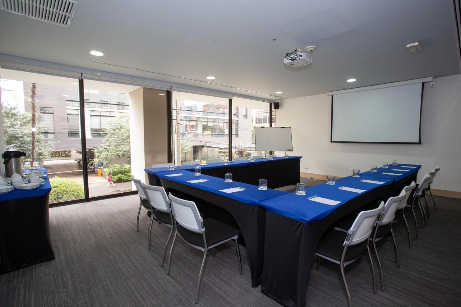 Novotel Parque 93 Hotel 4*