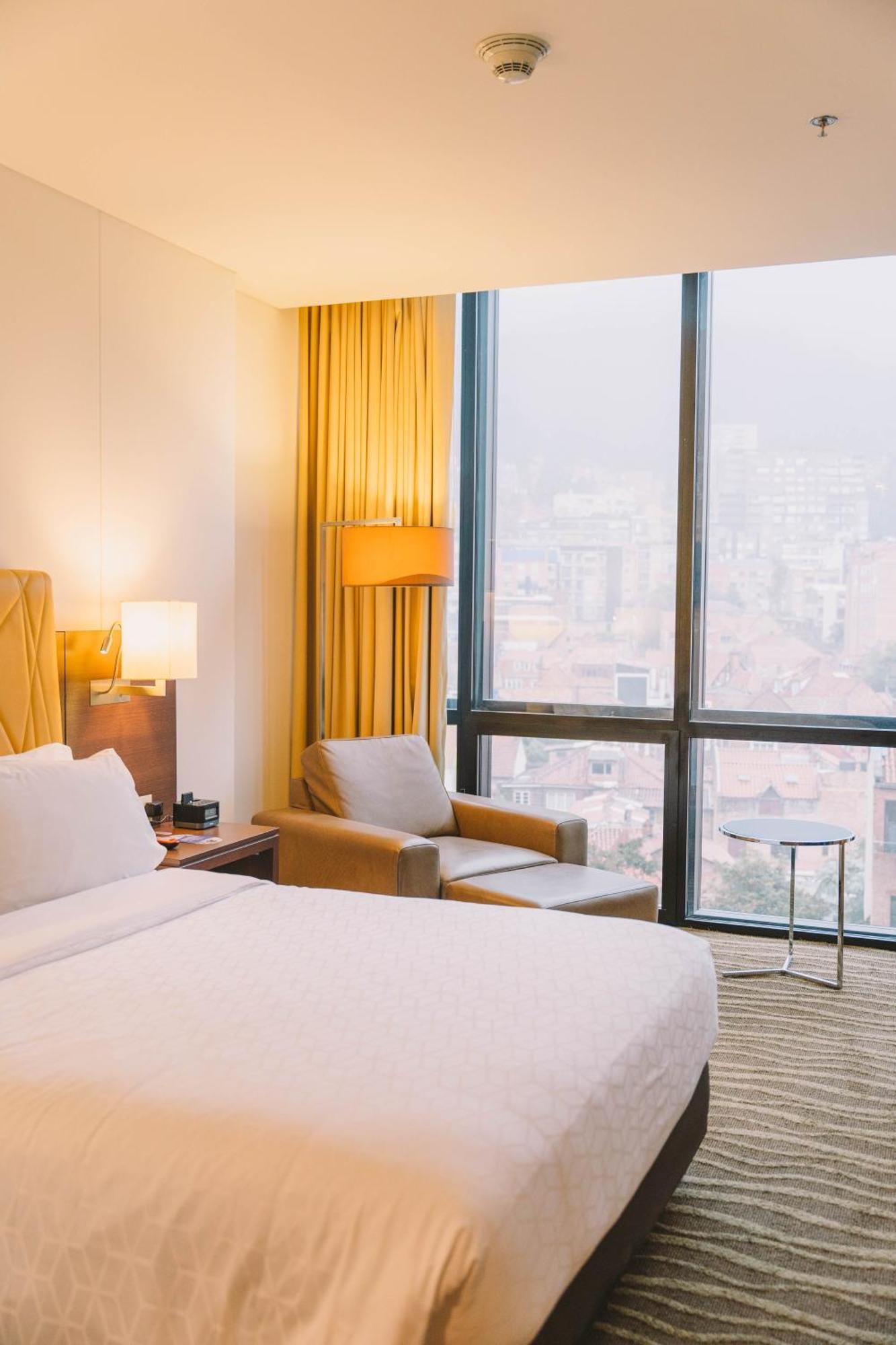 Holiday Inn Express&Suites Bogota Zona Financiera, an IHG Hotel Bogotá