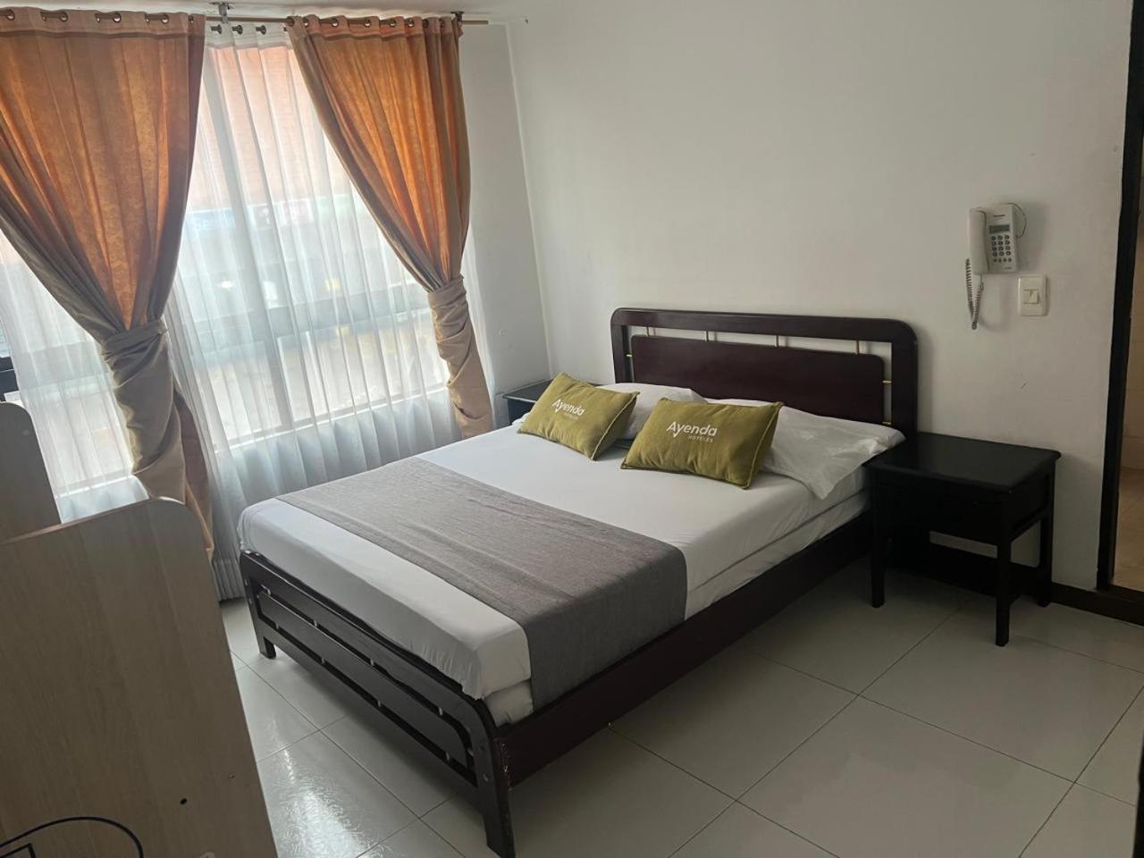 Hotel Torre 52
