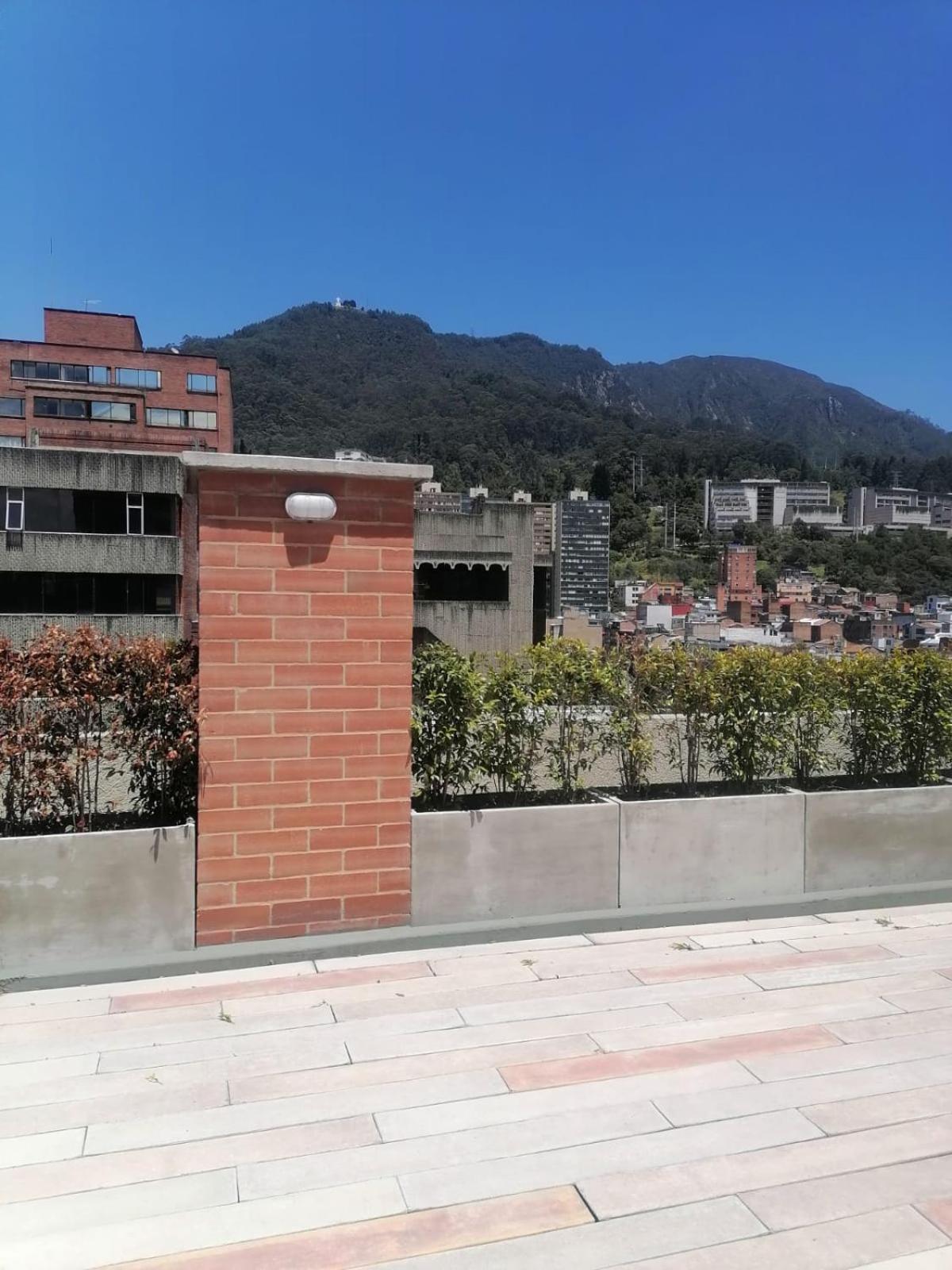 Apartamento En La Candelaria, Centro De Bogotá