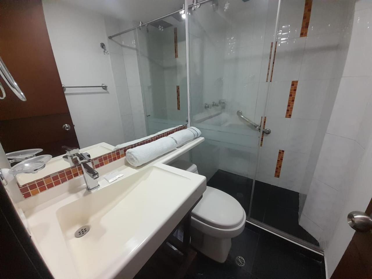 Emporium Aparta 26 Apartahotel *