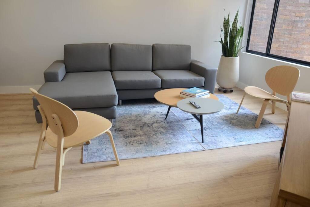 Apartamento Beautiful 3 Bedroom In Zona Rosa *