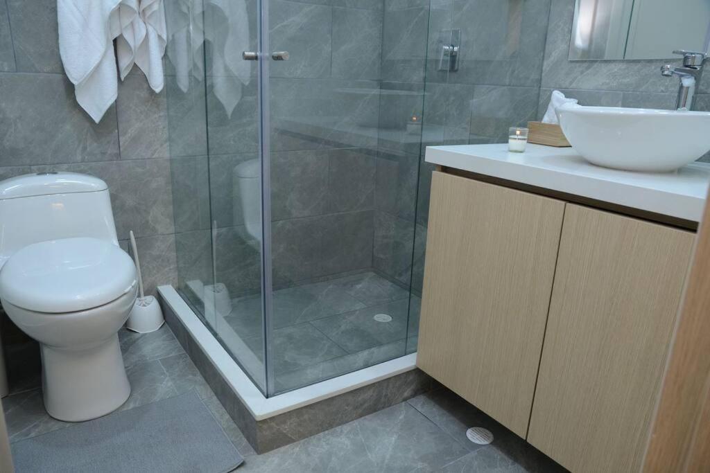 Beautiful 3 Bedroom In Zona Rosa * Bogotá