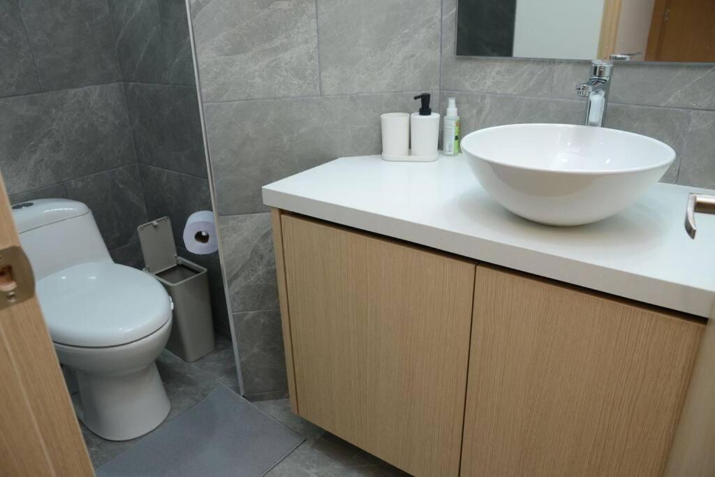 Beautiful 3 Bedroom In Zona Rosa Apartamento *
