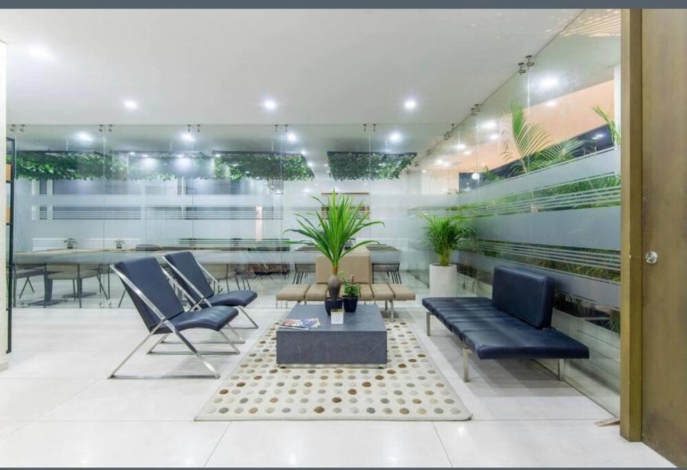 Apartamento Unique 3 Bedroom In Usaquen
