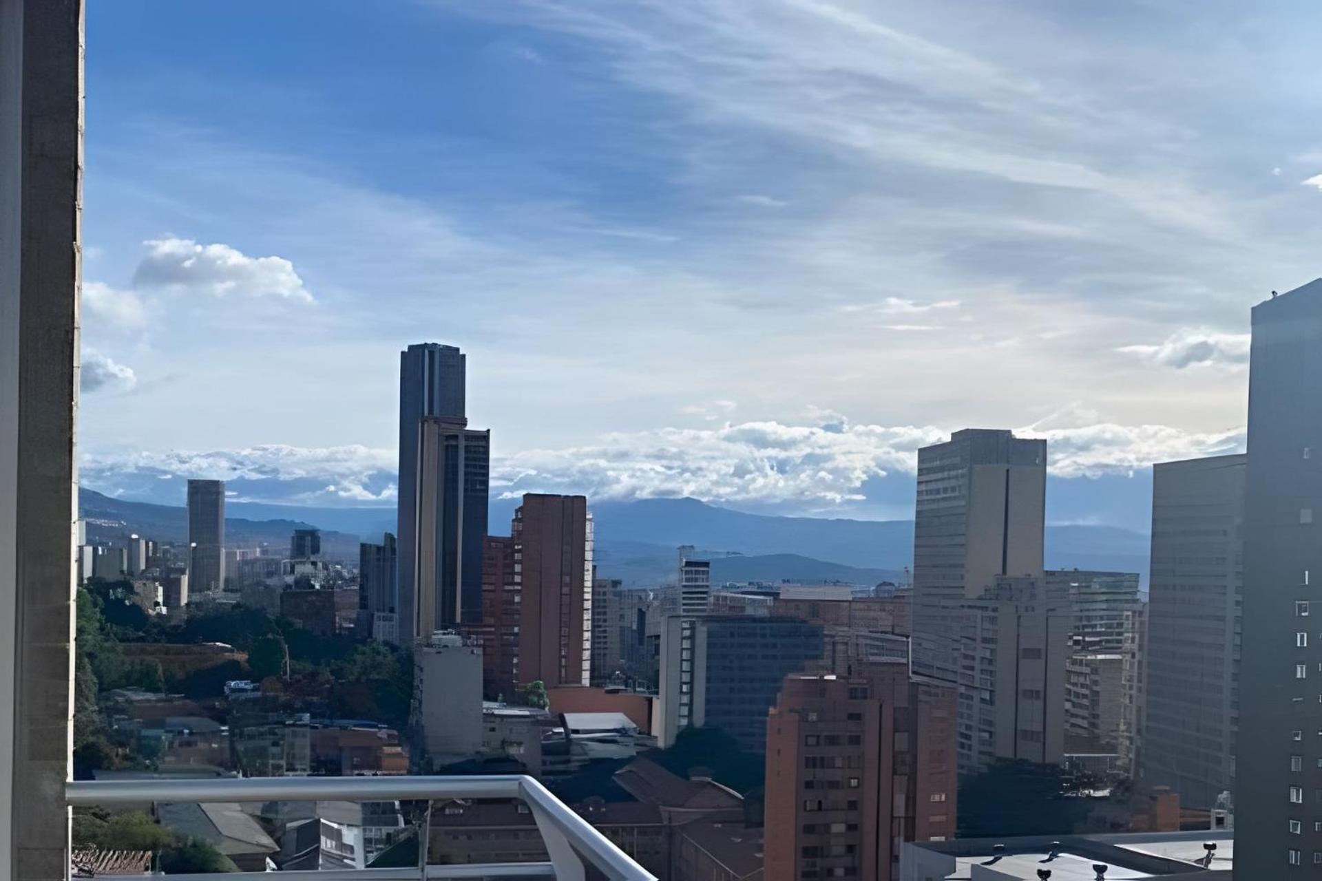 Loft Con Vista 180° En Centro Internacional 1224 Bogotá