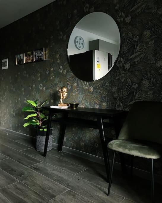 Cozy & Quiet 1br 1bt Usaquen Country Club Golf Apartamento *