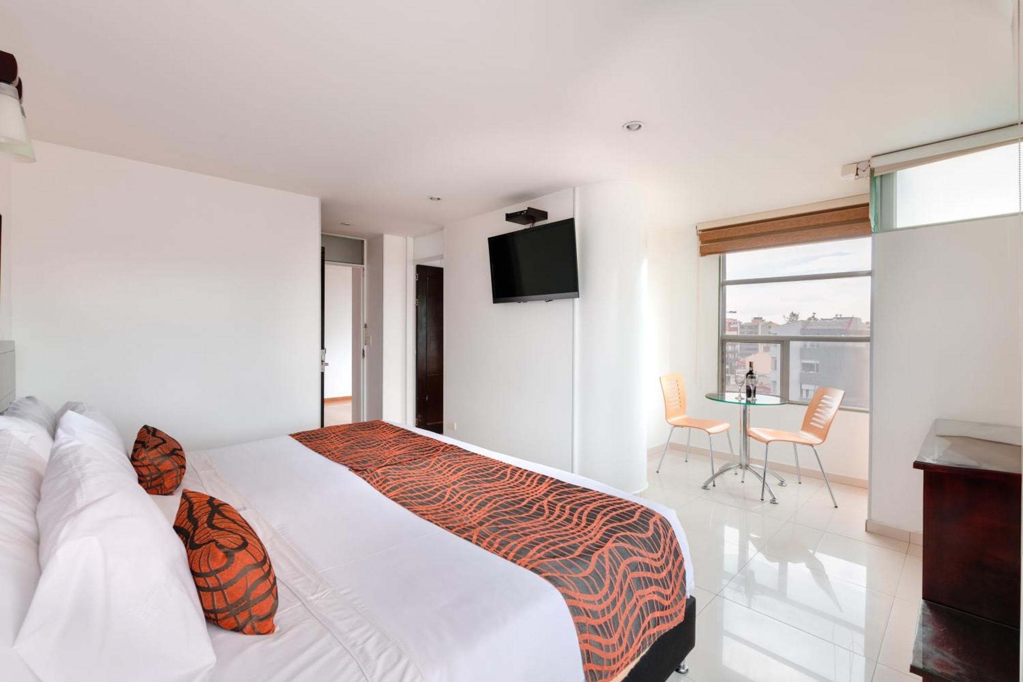 Hotel Parque 63 4*
