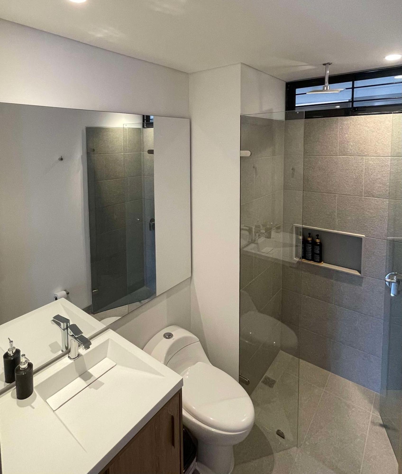 Apartamento Spaceful Near Corferias Mountain View 3 Hab- 804a