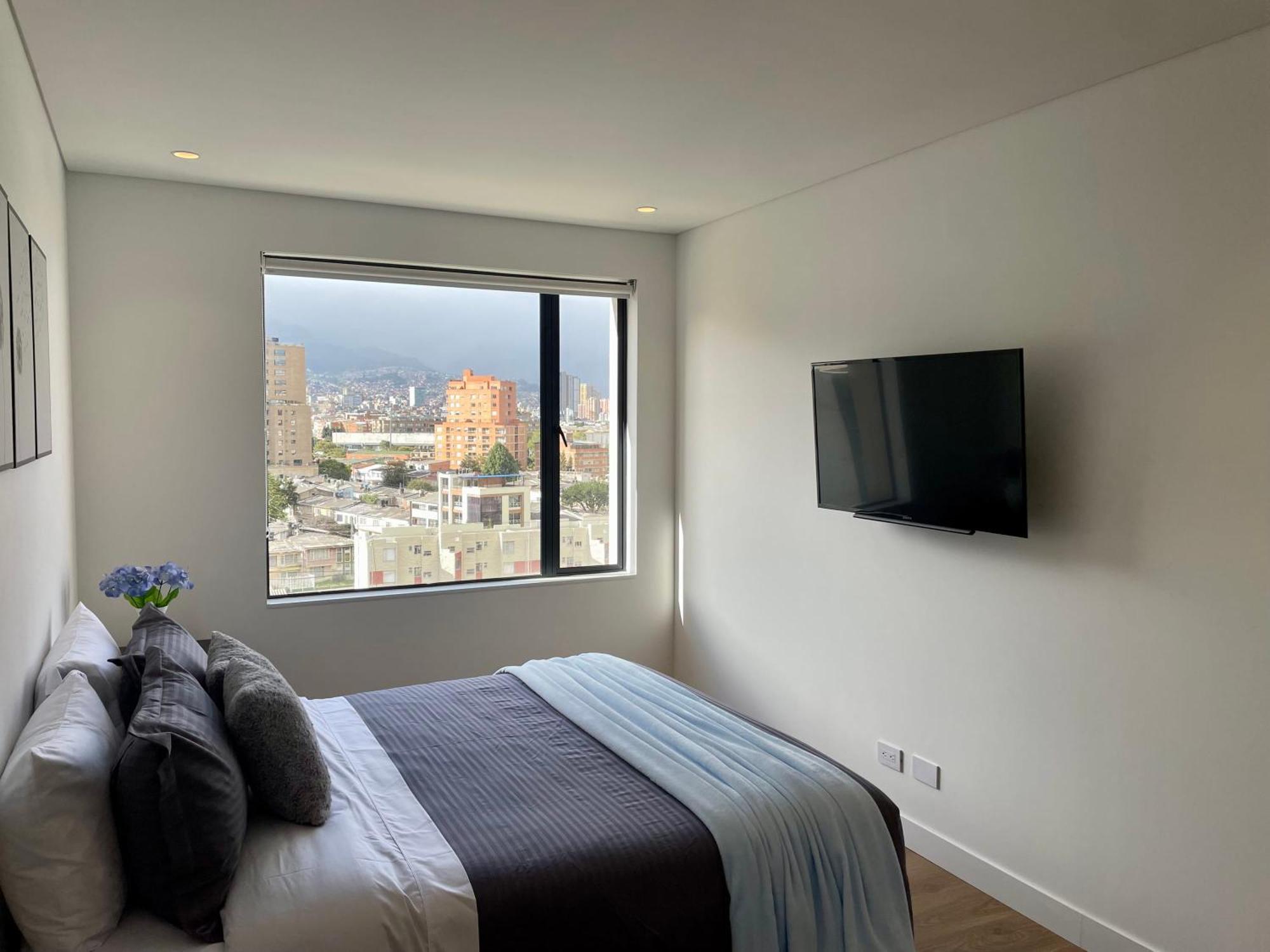 Spaceful Near Corferias Mountain View 3 Hab- 804a Apartamento