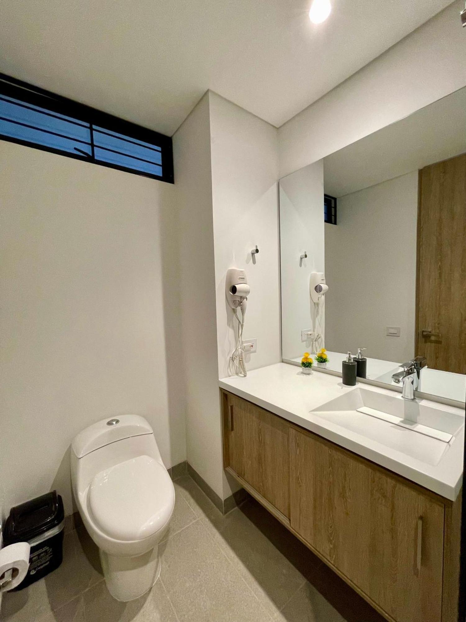 Spaceful Near Corferias Mountain View 3 Hab- 804a Apartamento *