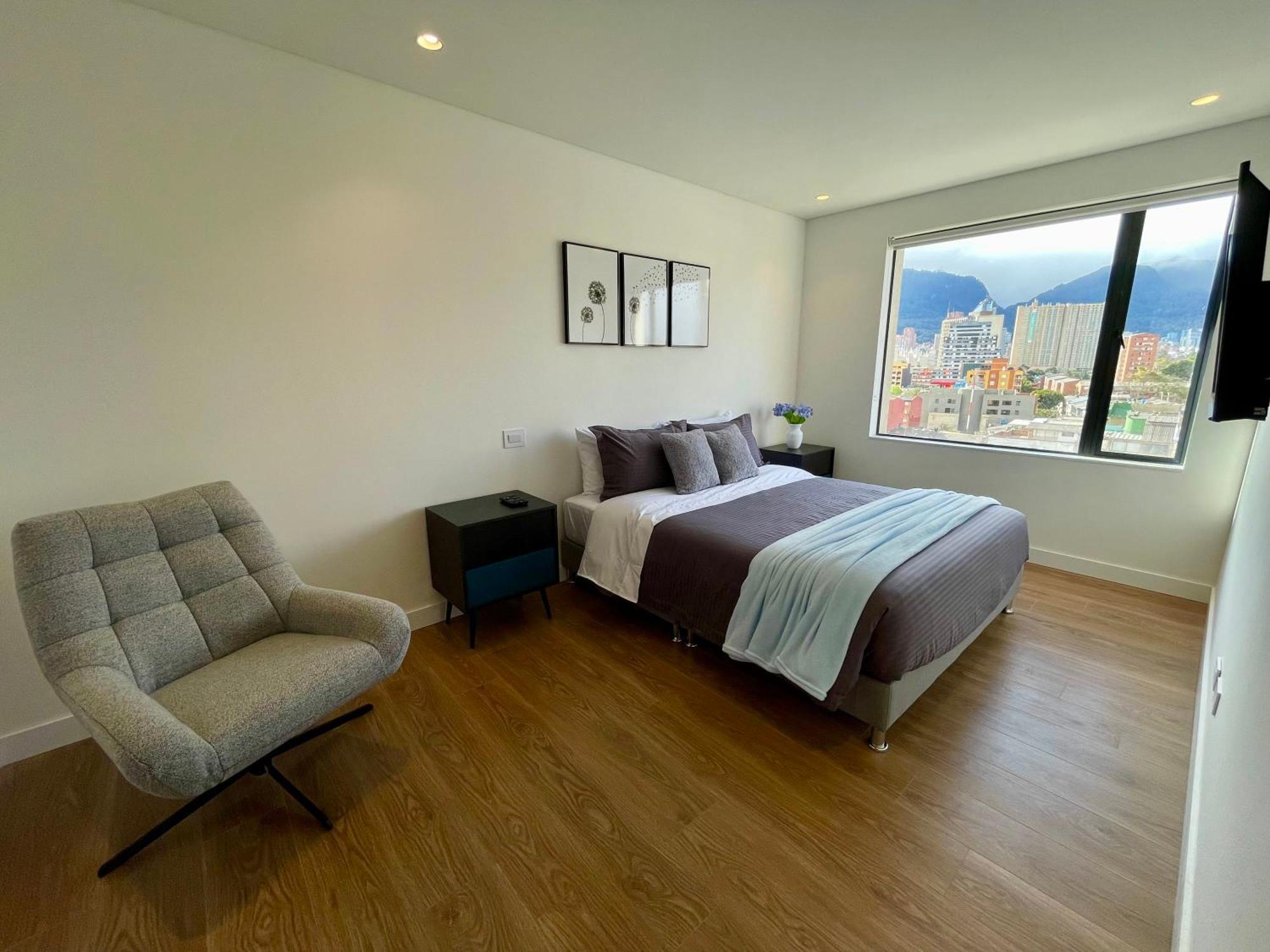 Spaceful Near Corferias Mountain View 3 Hab- 804a Apartamento Bogotá