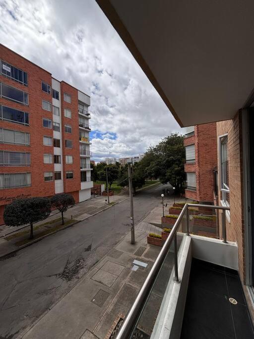 Central, Espacioso, Comodo, Calido Y Tranquilo * Bogotá