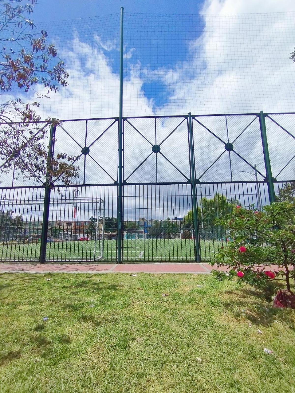 En Cerca A Corferias, Embajada, Americana, Universidad Nacional Y Centro Historico Apartment *