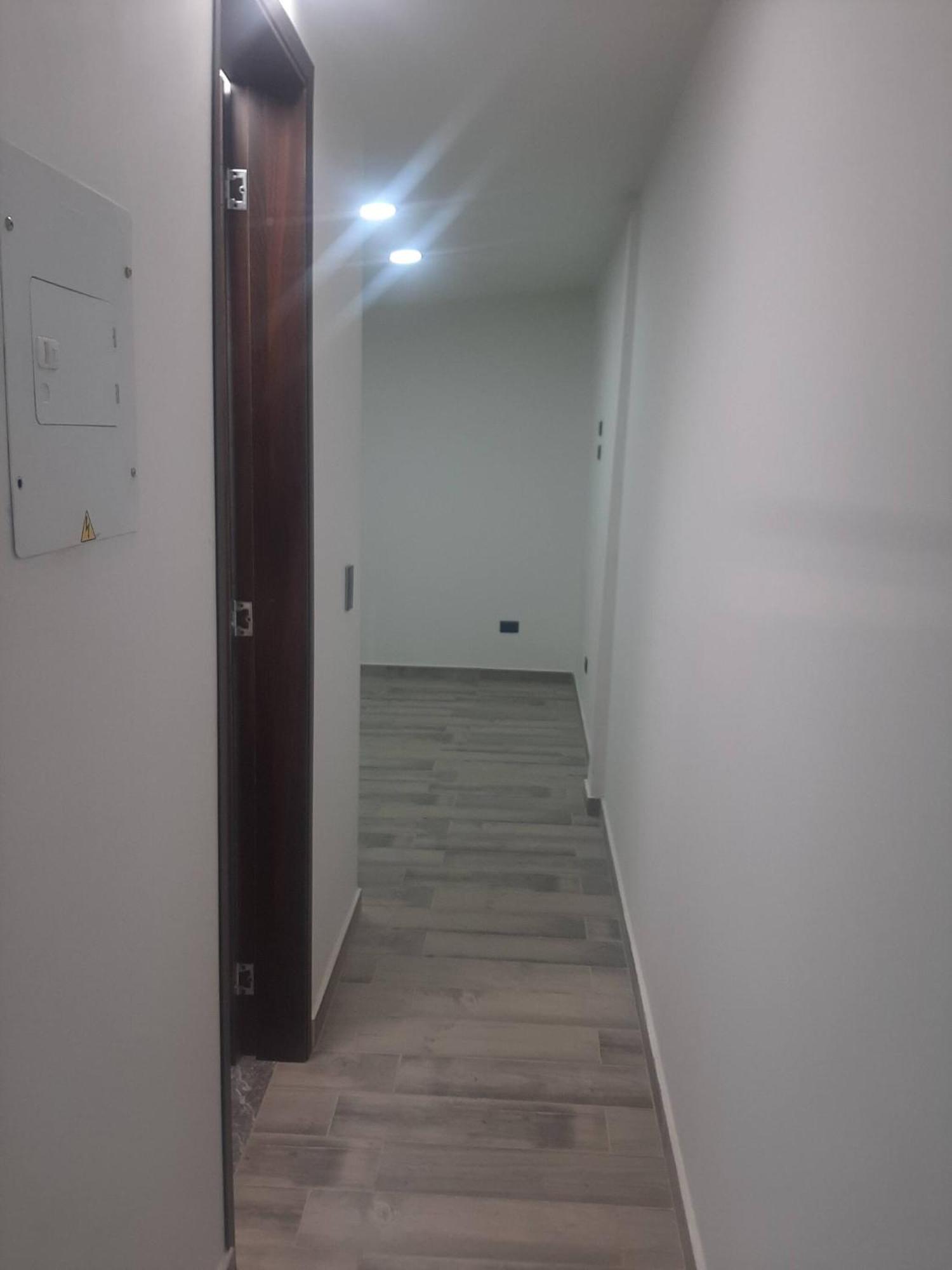 Apartamento Cerca A La Embajada Apartaestudi *