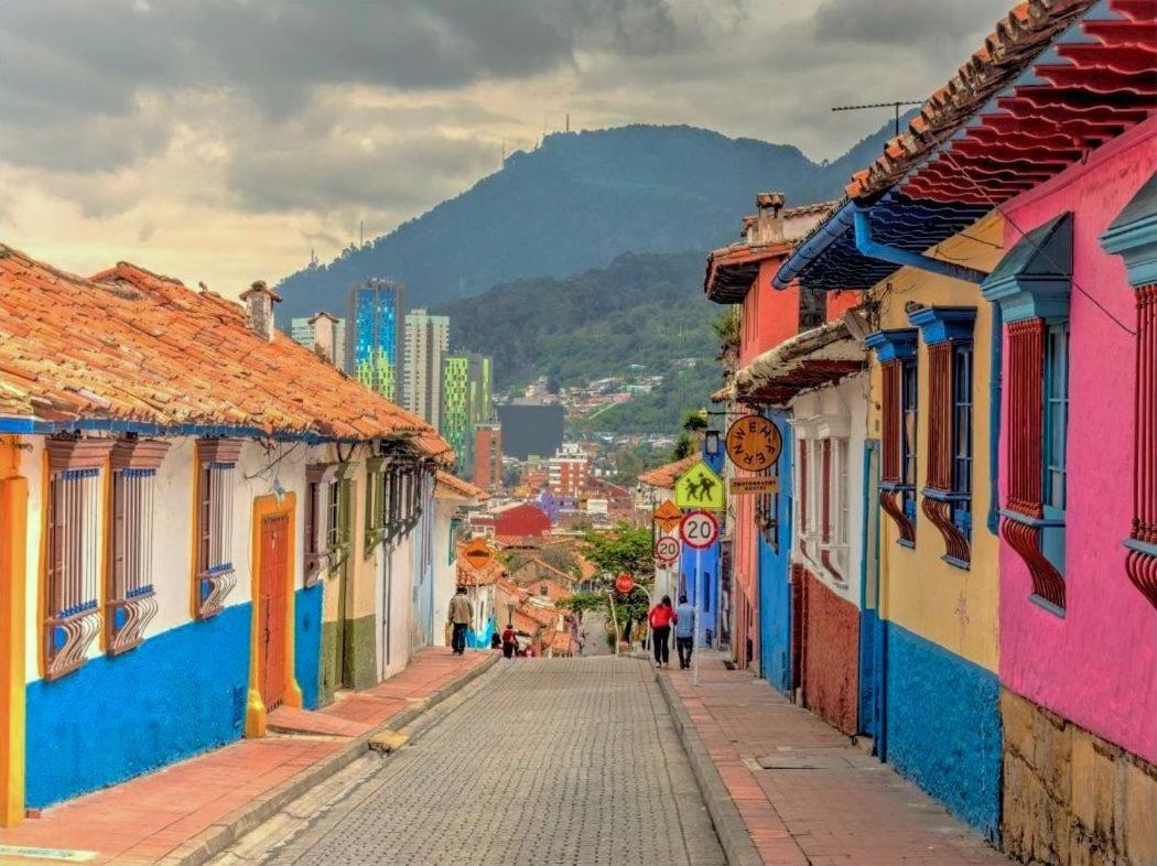 Apartasuite Con La Mejor Vista En Centro Internacional * Bogotá
