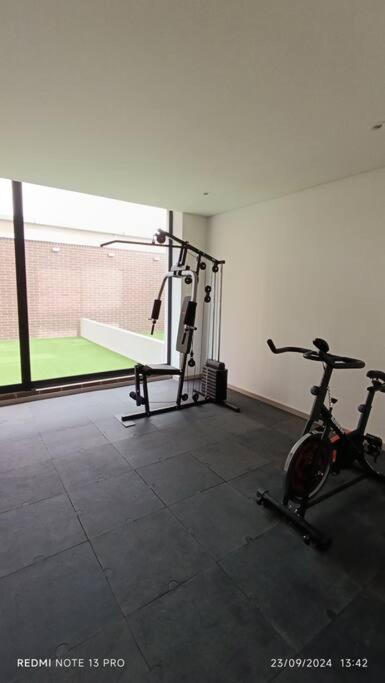 Apartamento Nuevo Loft Cerca A La Embajada Americana, Corferias Y Agora *